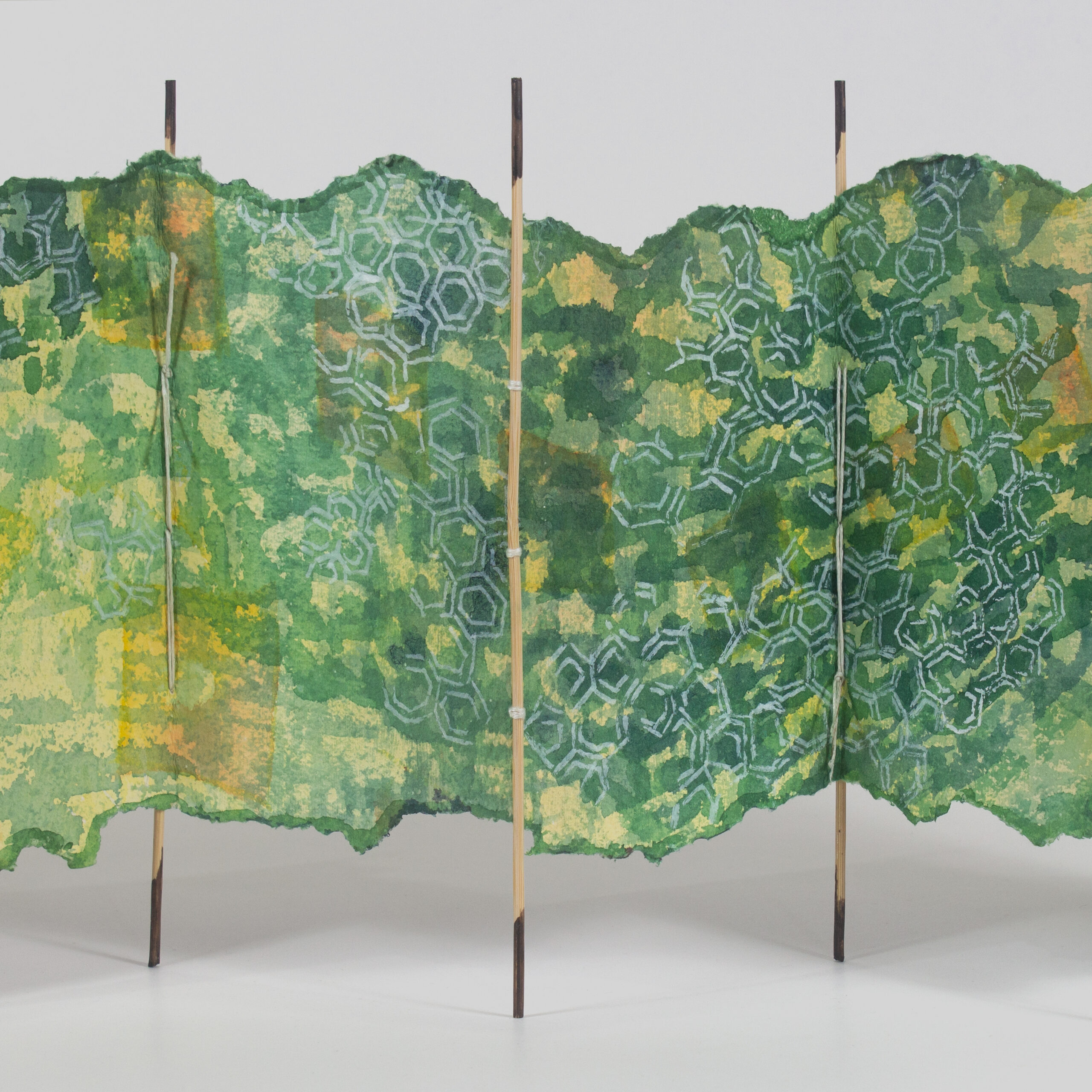 uninhabited back_detail 3